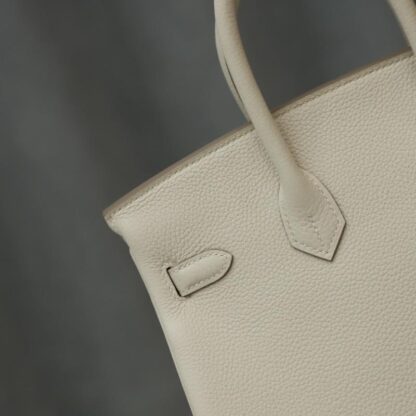 Nadine B25 Craie Togo Leather Handbag GHW - Image 3