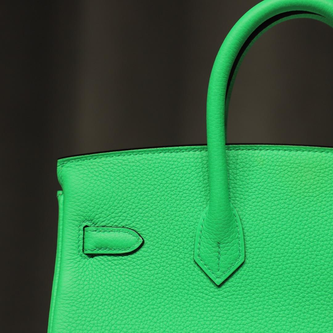 READY TO SHIP: Nadine B25 Vert Comics Togo Leather Handbag PHW - Image 2