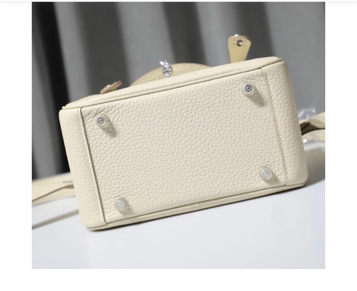 Nadine B Mini Lindy 20 Craie Clemence Handbag PHW - Image 3